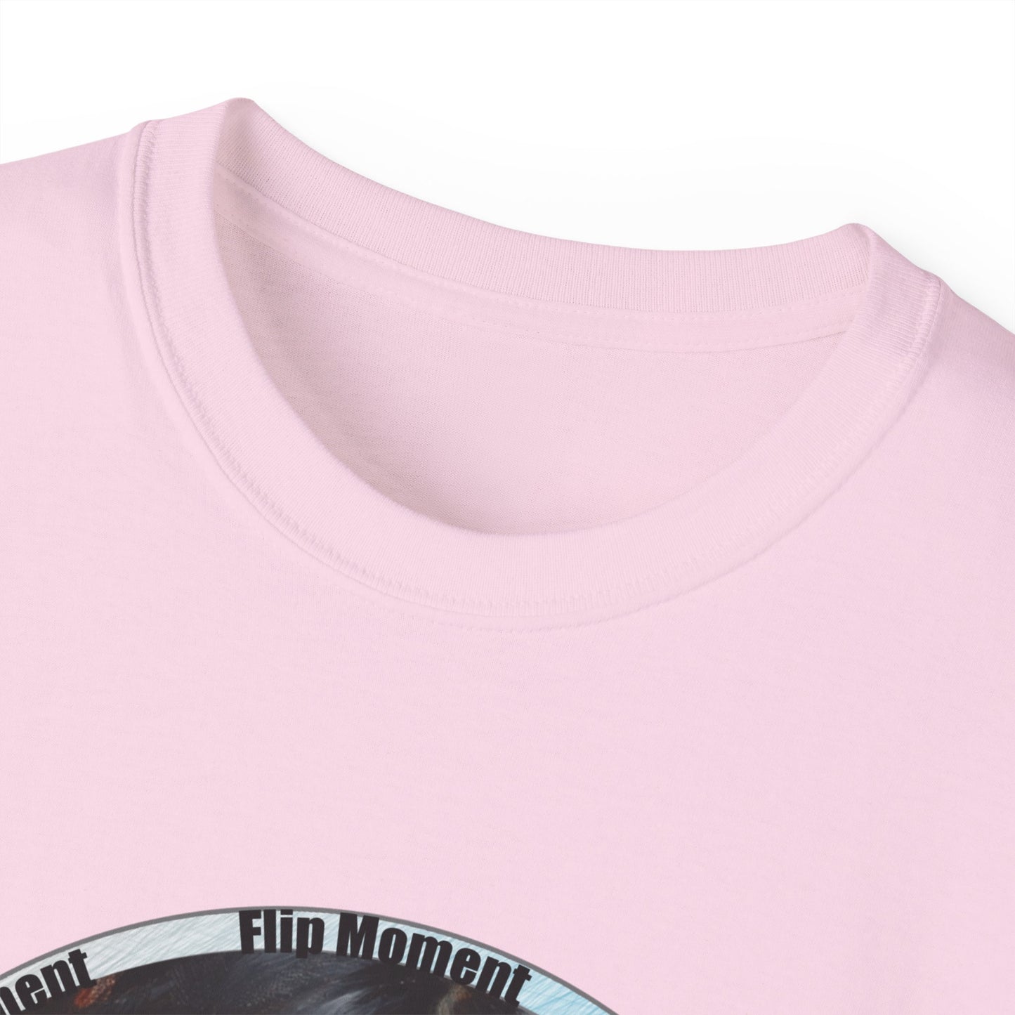 Artistic Women's Graphic Tee, Vintage Style T-Shirt, Cool Aesthetic Top, Fashionable Casual Wear, Perfect Gift for Art Lovers